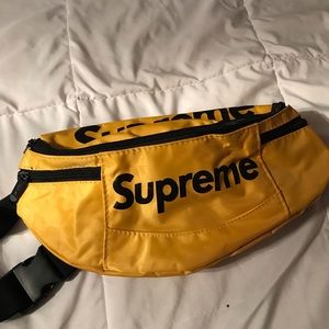 SUPREME FANNY PACK